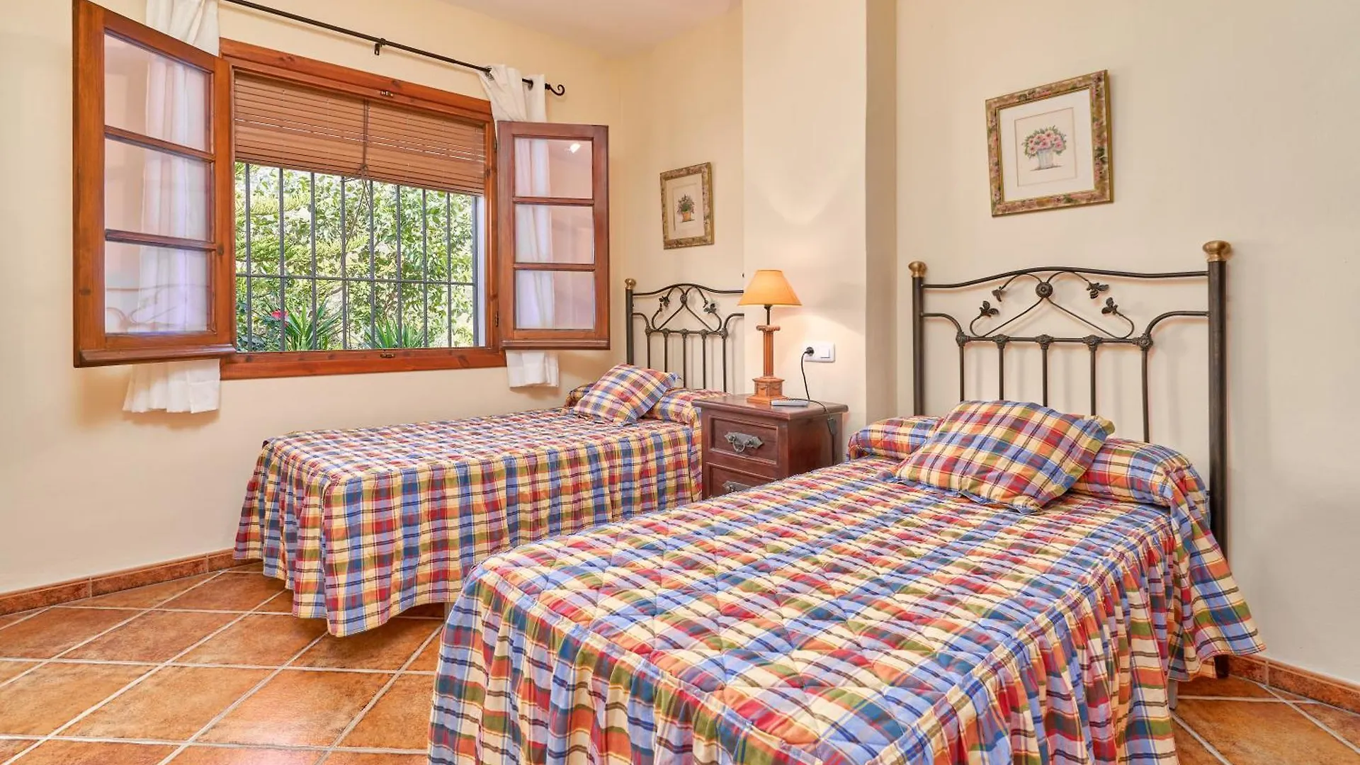 פריחיליאנה Villa Conchi